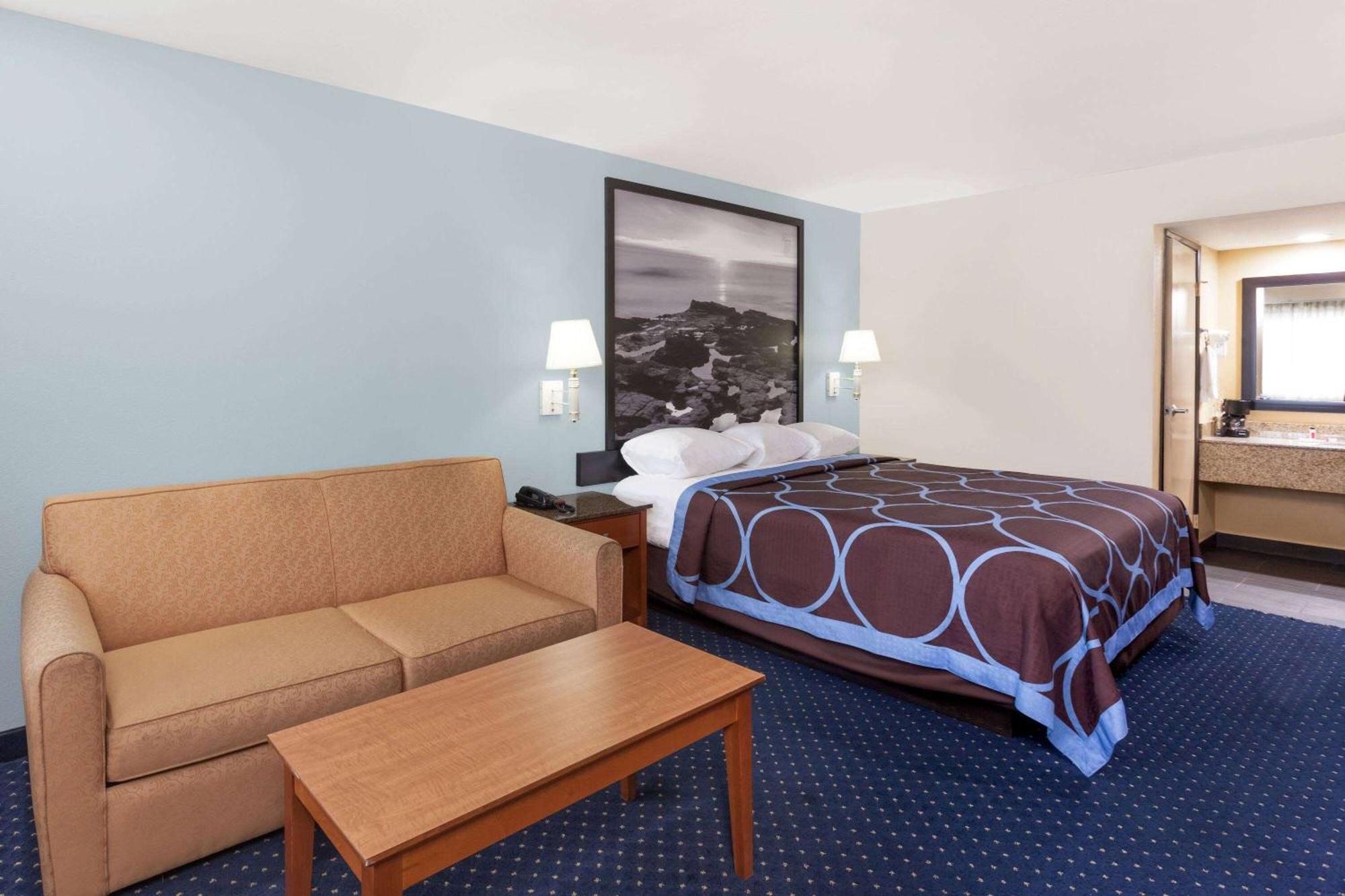 Super 8 By Wyndham El Cajon San Diego Exterior photo