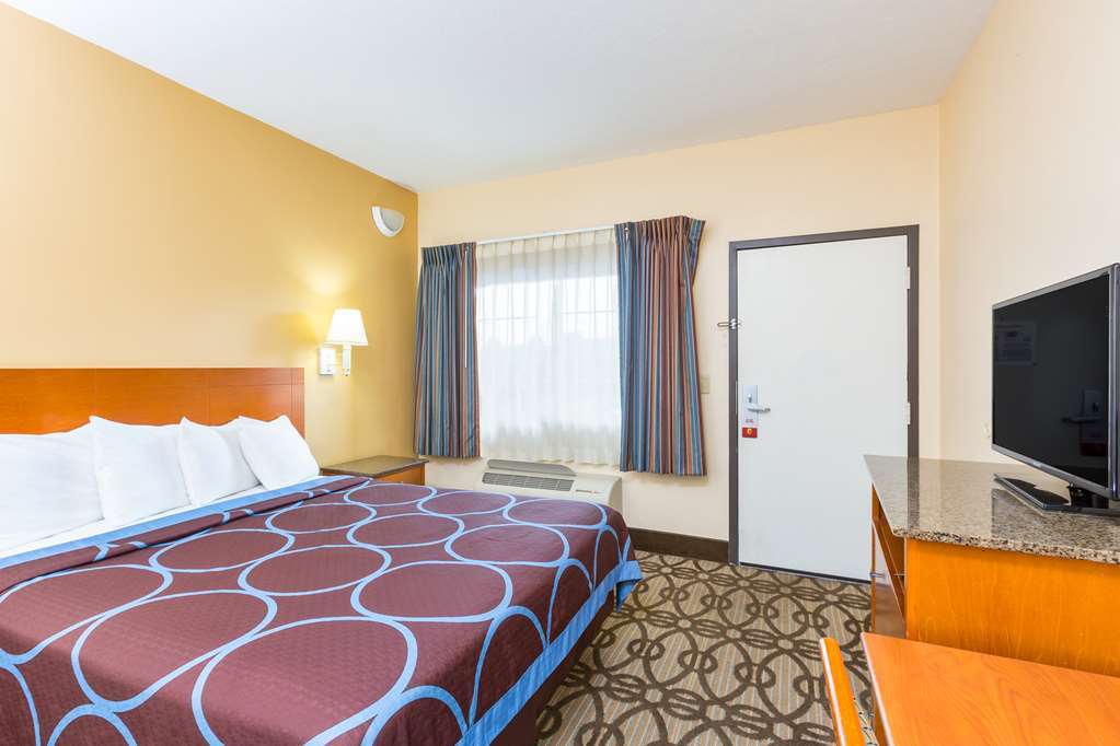 Super 8 By Wyndham El Cajon San Diego Room photo