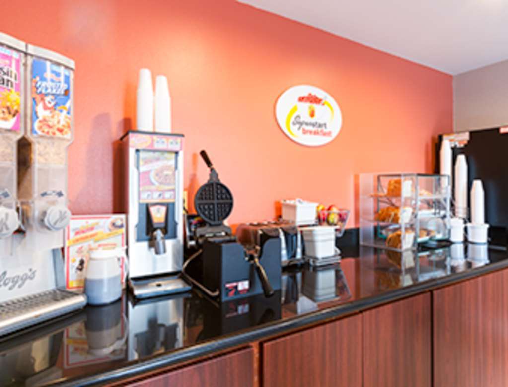 Super 8 By Wyndham El Cajon San Diego Facilities photo